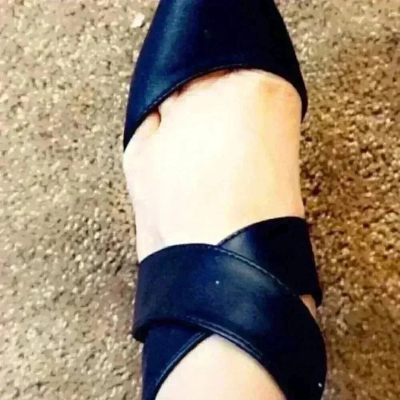 Black Strappy Heels - Picture 6 of 6